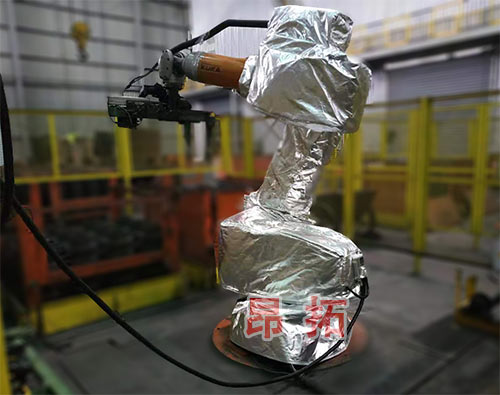 恒温机器人防护服